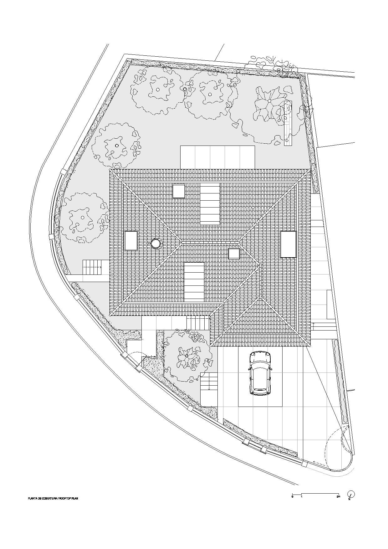 科英布拉单家庭住宅修复-19