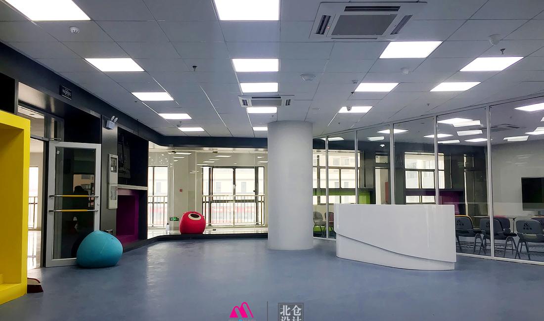 MEIKONGKEY 教育空间设计 | 活泼、安全、通透-0