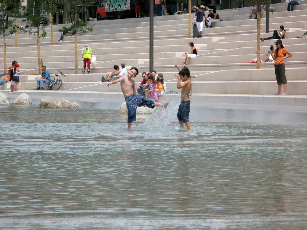 里昂罗讷河畔景观设计-28