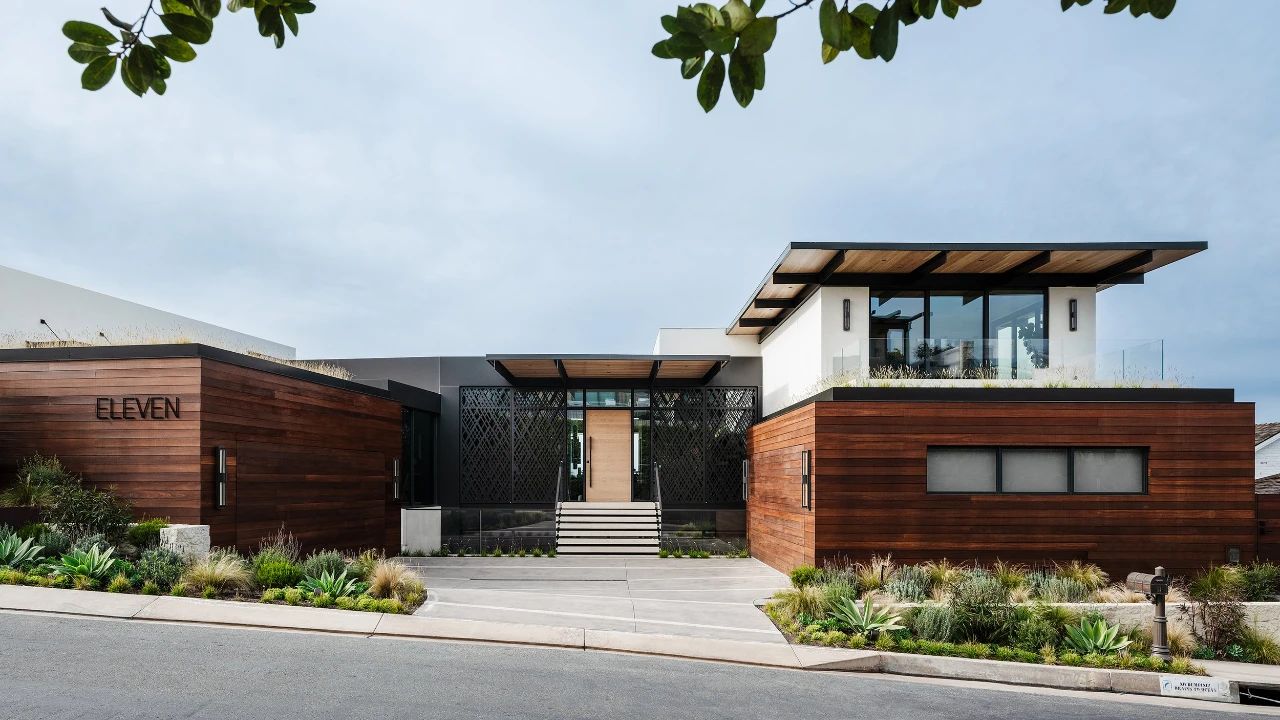 “Stranded in Paradise”（滞留天堂）-39