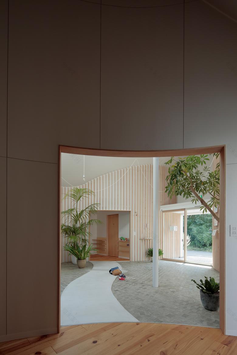 土田拓也/no.555 一級建築士事務所丨KYN KNS / 学校法人 椎名夢学園丨日本-54