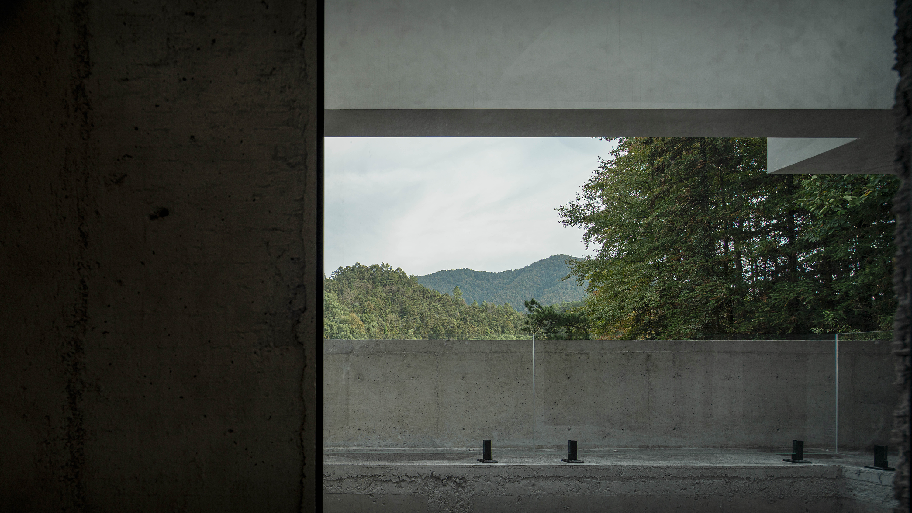 檀雀 TANCHUR 艺术展厅丨中国景德镇丨一影设计-54