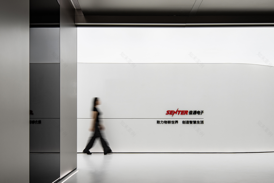 信通电子展厅丨中国淄博丨春秋筑设计-7