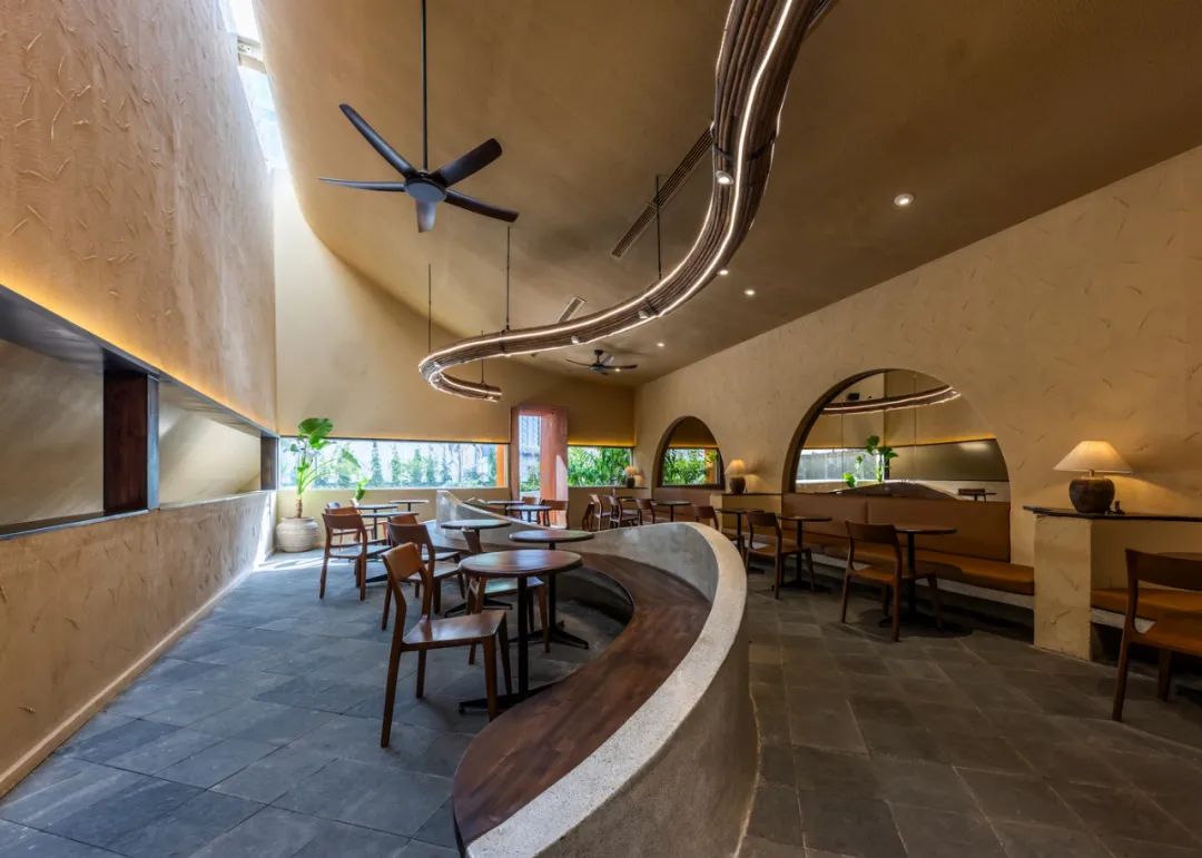 300 m²越南咖啡厅,Phe La Da Nang茶馆-13