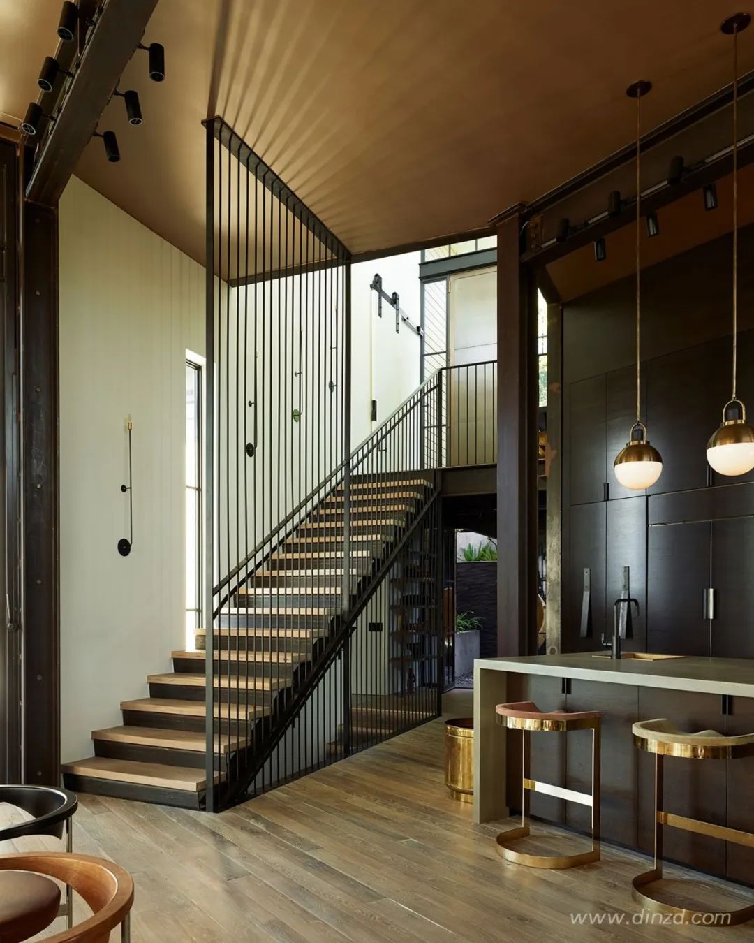 洛杉矶山巅的中世纪城堡与现代生活交融-21