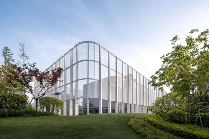 江南韵味 · 透明“面纱”下的教堂设计丨中国上海丨Wutopia Lab-4