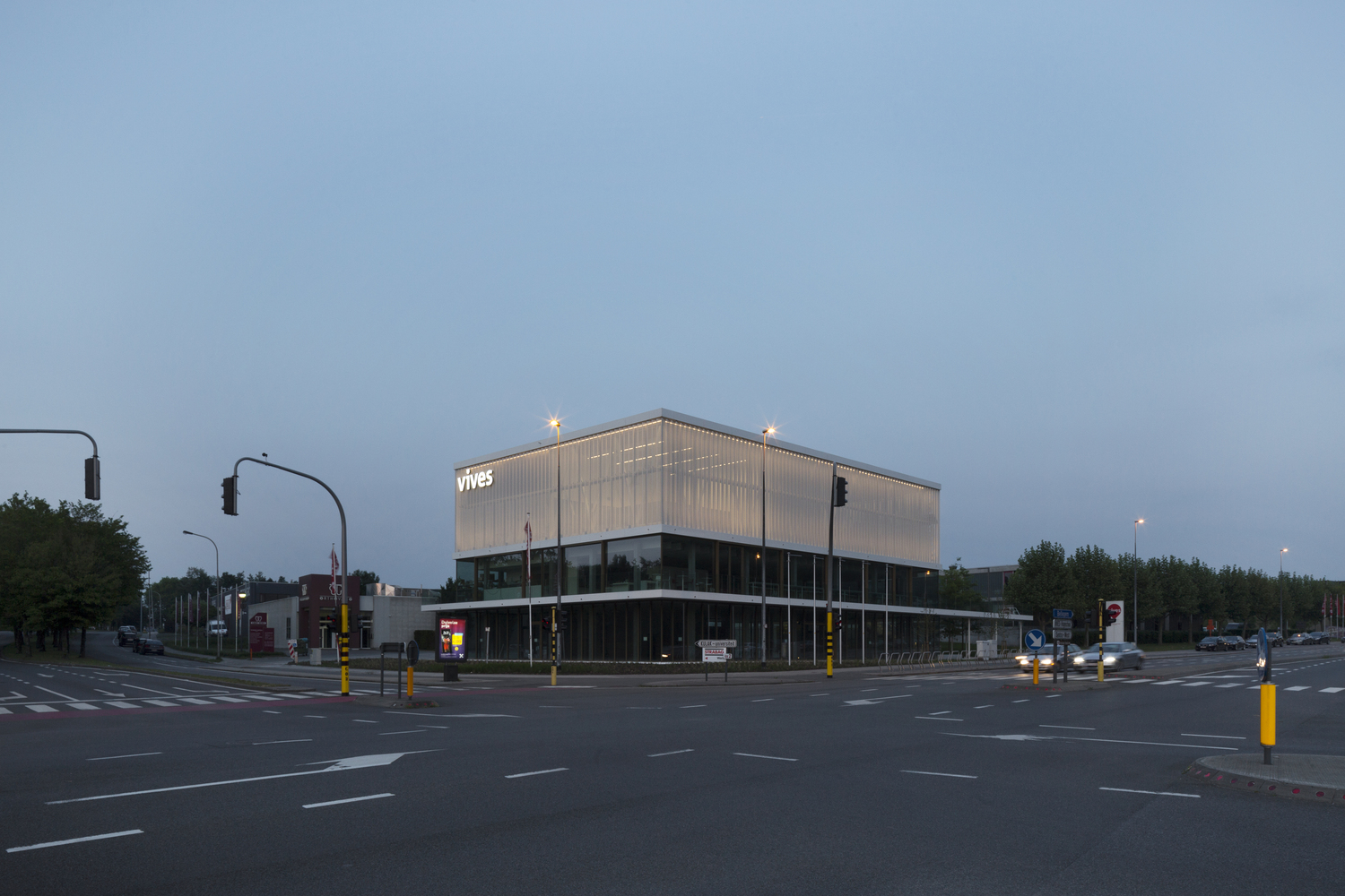 立方体校园设计 · 悬浮平台与智能支撑结构-46