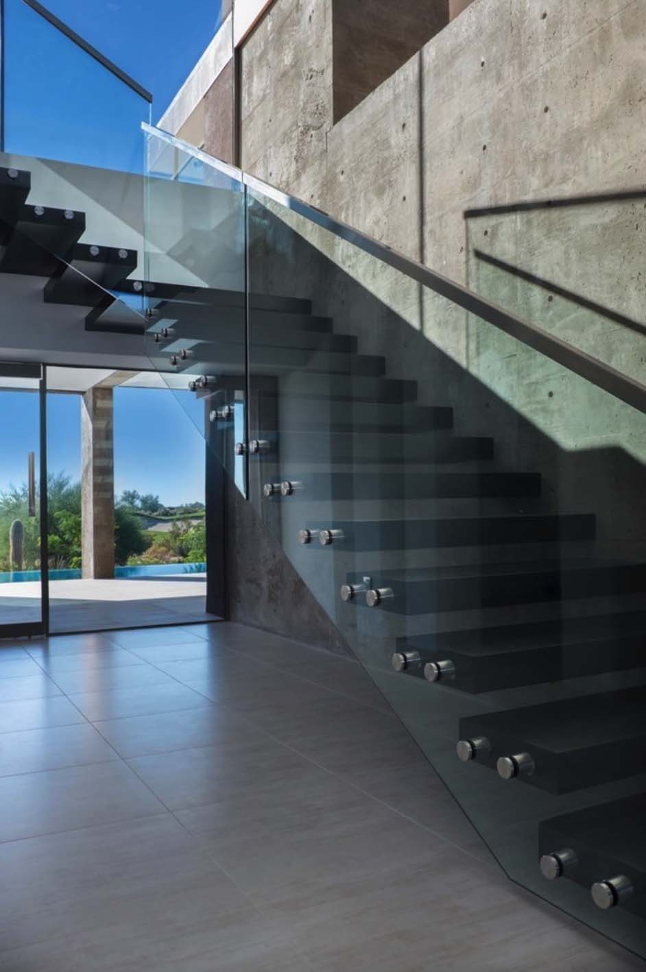 Arizona desert home blurs indoor-outdoor boundaries-19