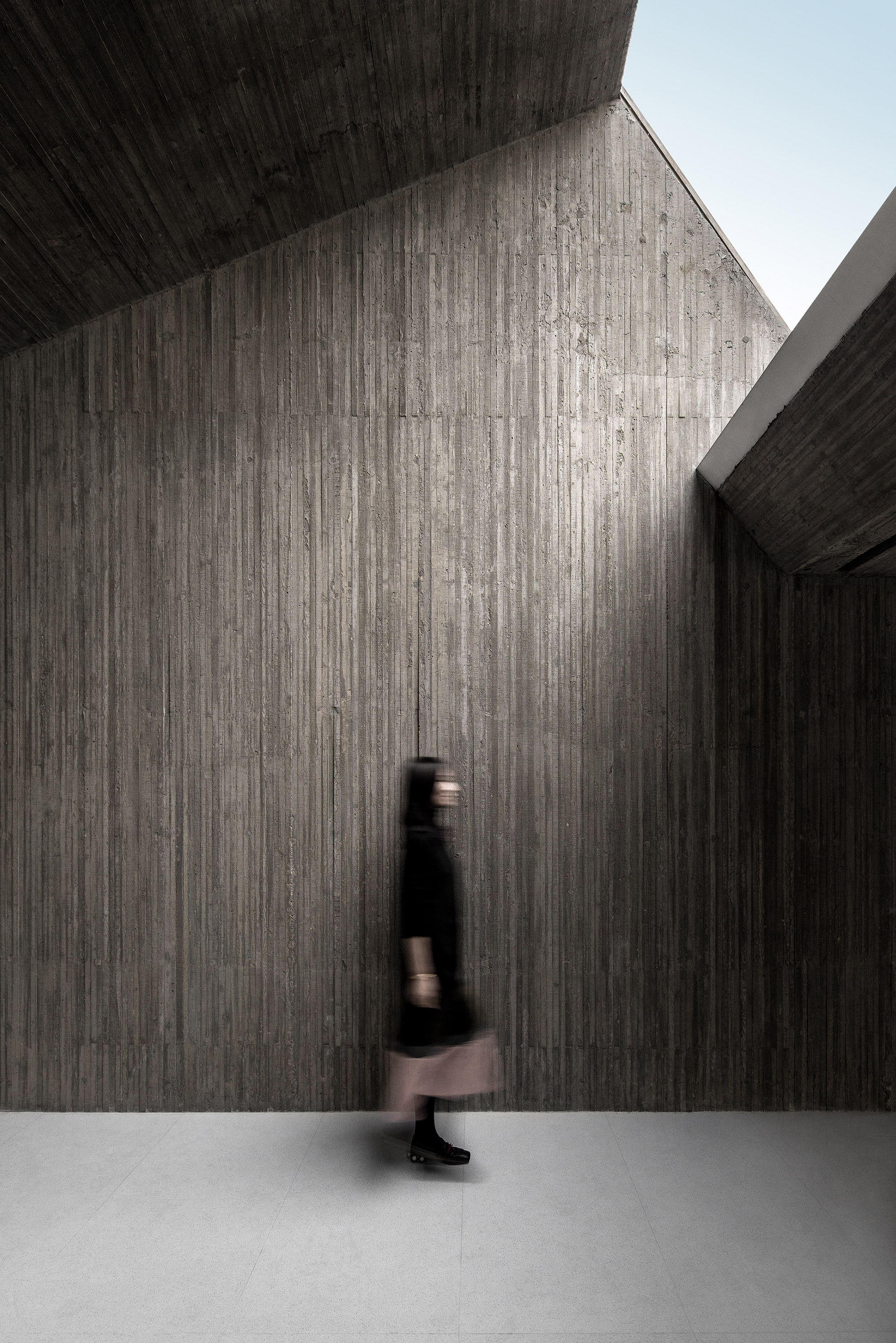 Waterside Buddist Shrine / ARCHSTUDIO-27