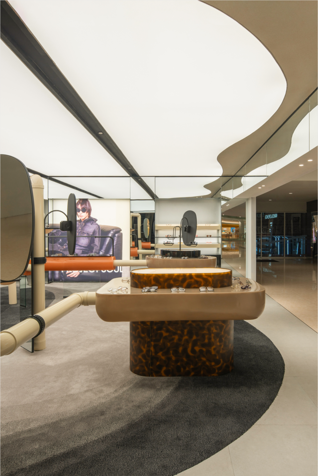 印尼PROJRECT SOUL眼镜店丨雅加达GondoJules事务所-4