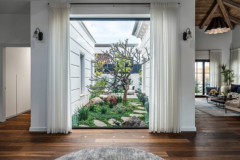 A Taste of Europe Nestled in the Med: An Israeli Home with a European Touch-4