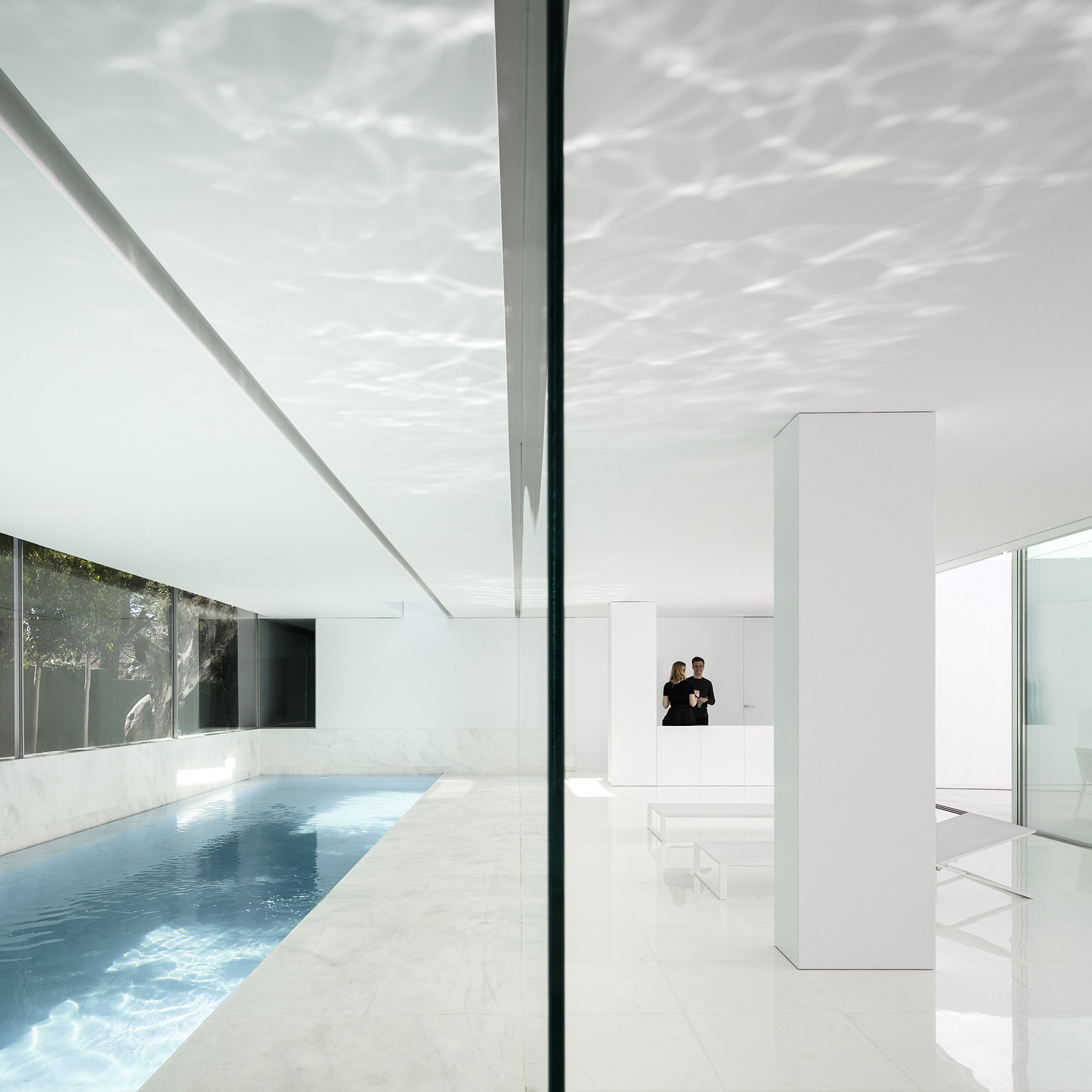 松树林之间的住宅,西班牙 / Fran Silvestre Arquitectos-50