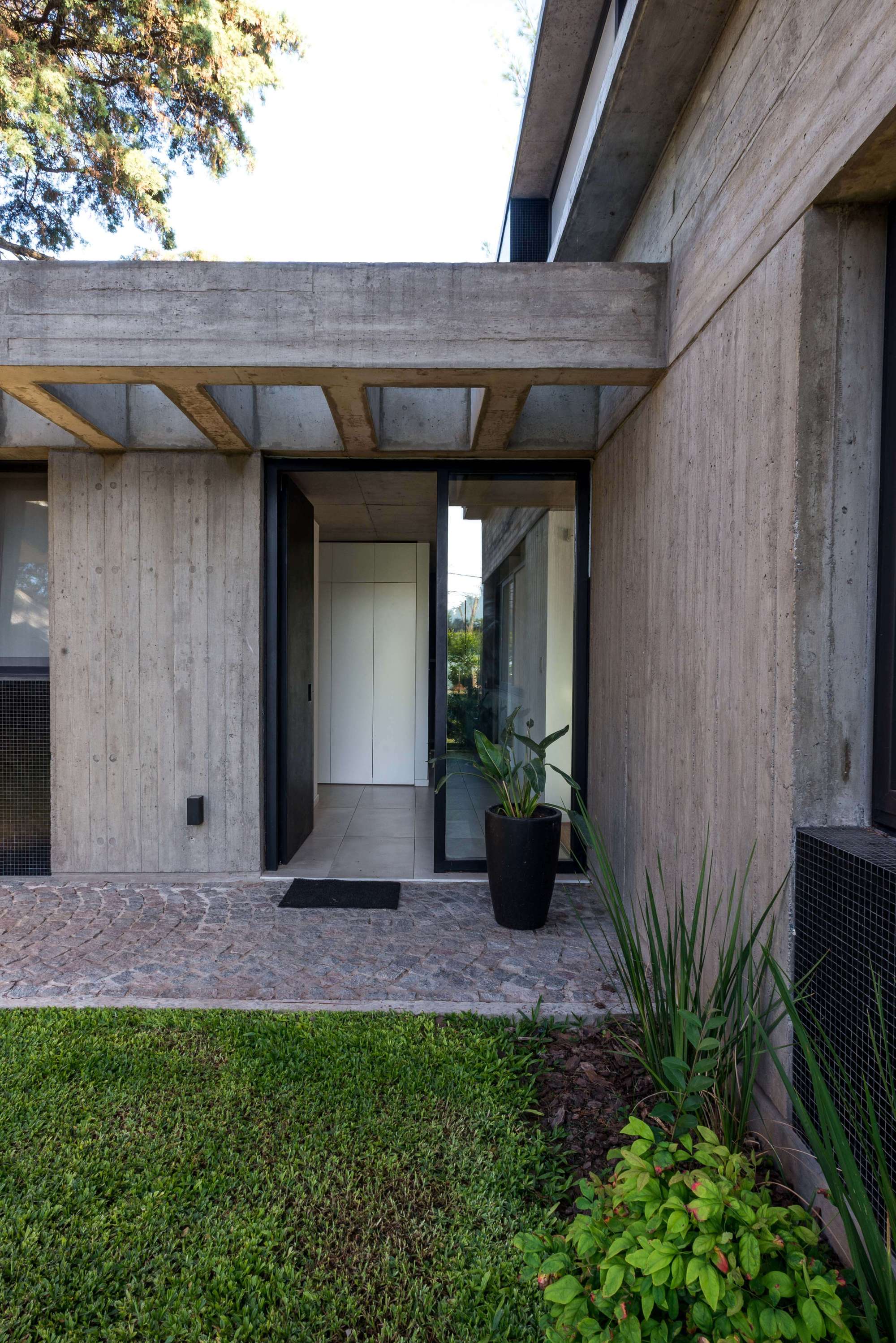 房子丨阿根廷拉普拉塔丨Gianserra + Lima arquitectos-21