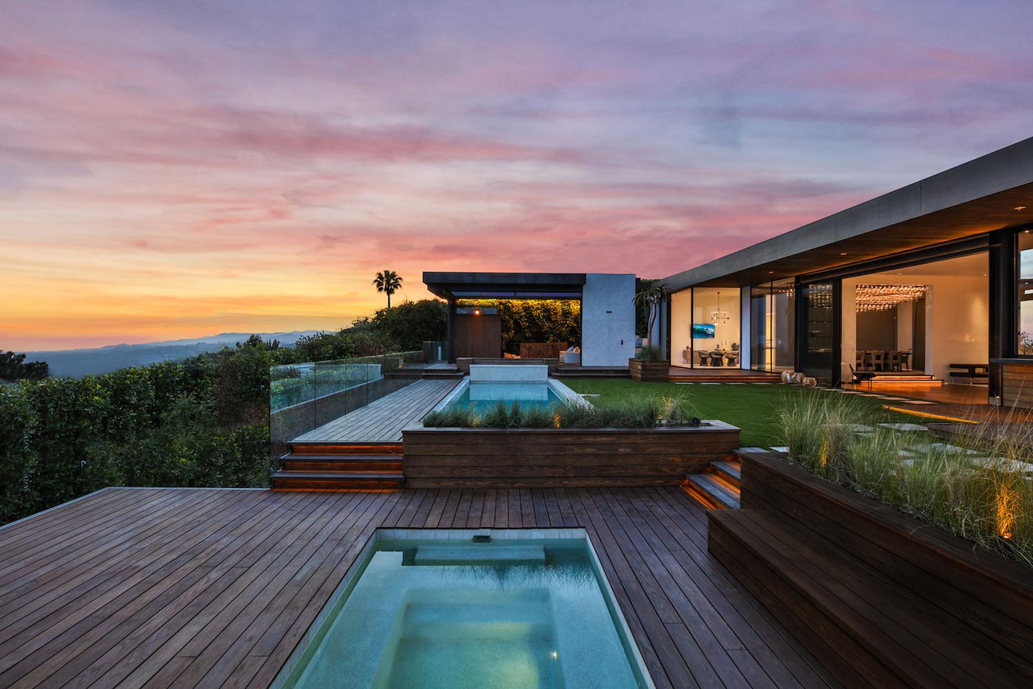 Warm, industrial and sophisticated environment of a Beverly Hills one story house by Mayes Office   CAANdesign  Architecture and home design blog-2