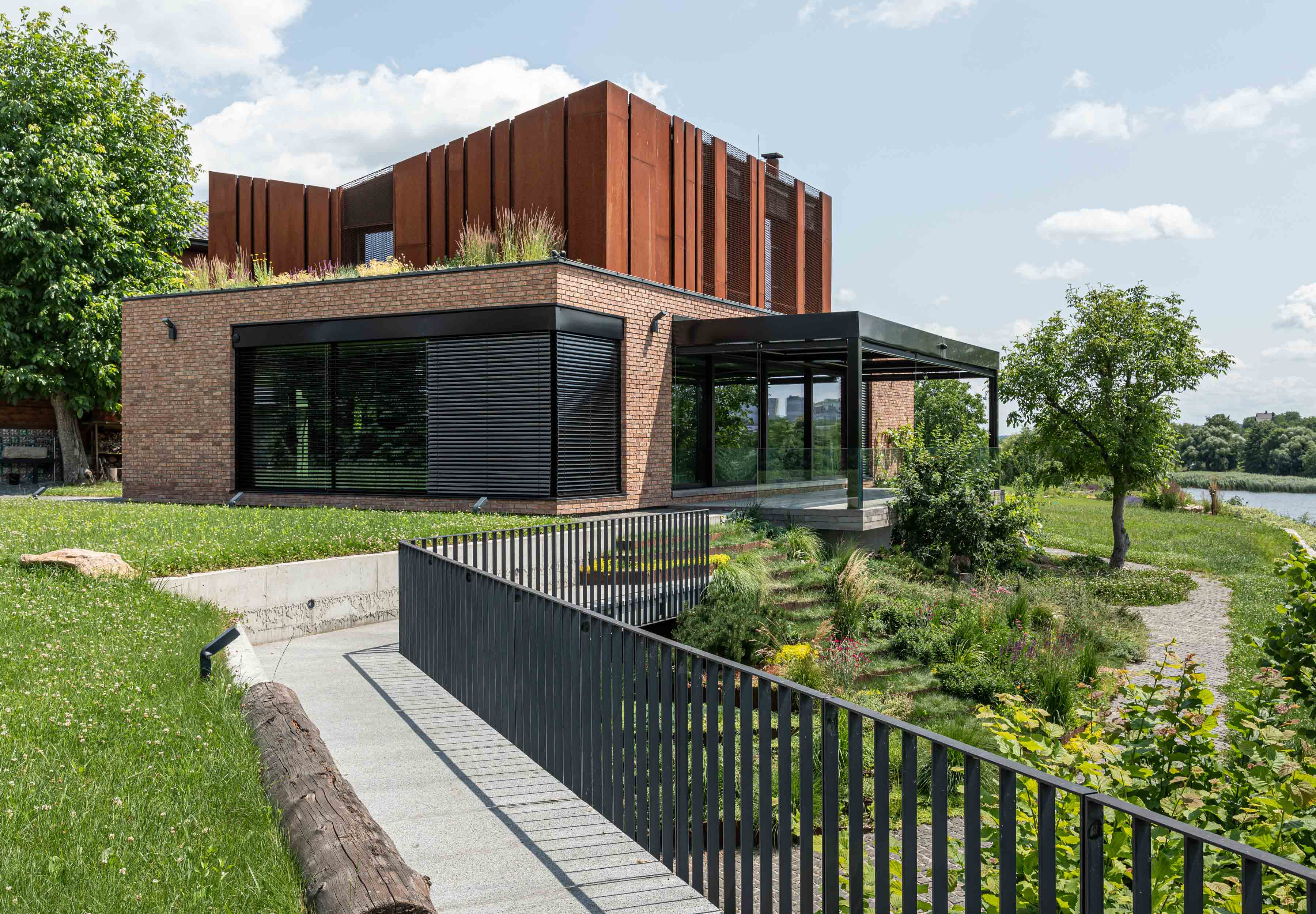 MRIIA 之家

注：由于MRIIA不是常见词汇，不清楚其确切含义，这里按照原文保留其形式进行翻译 丨乌克兰基辅丨MAKHNO Studio和Illia Tovstonog-45