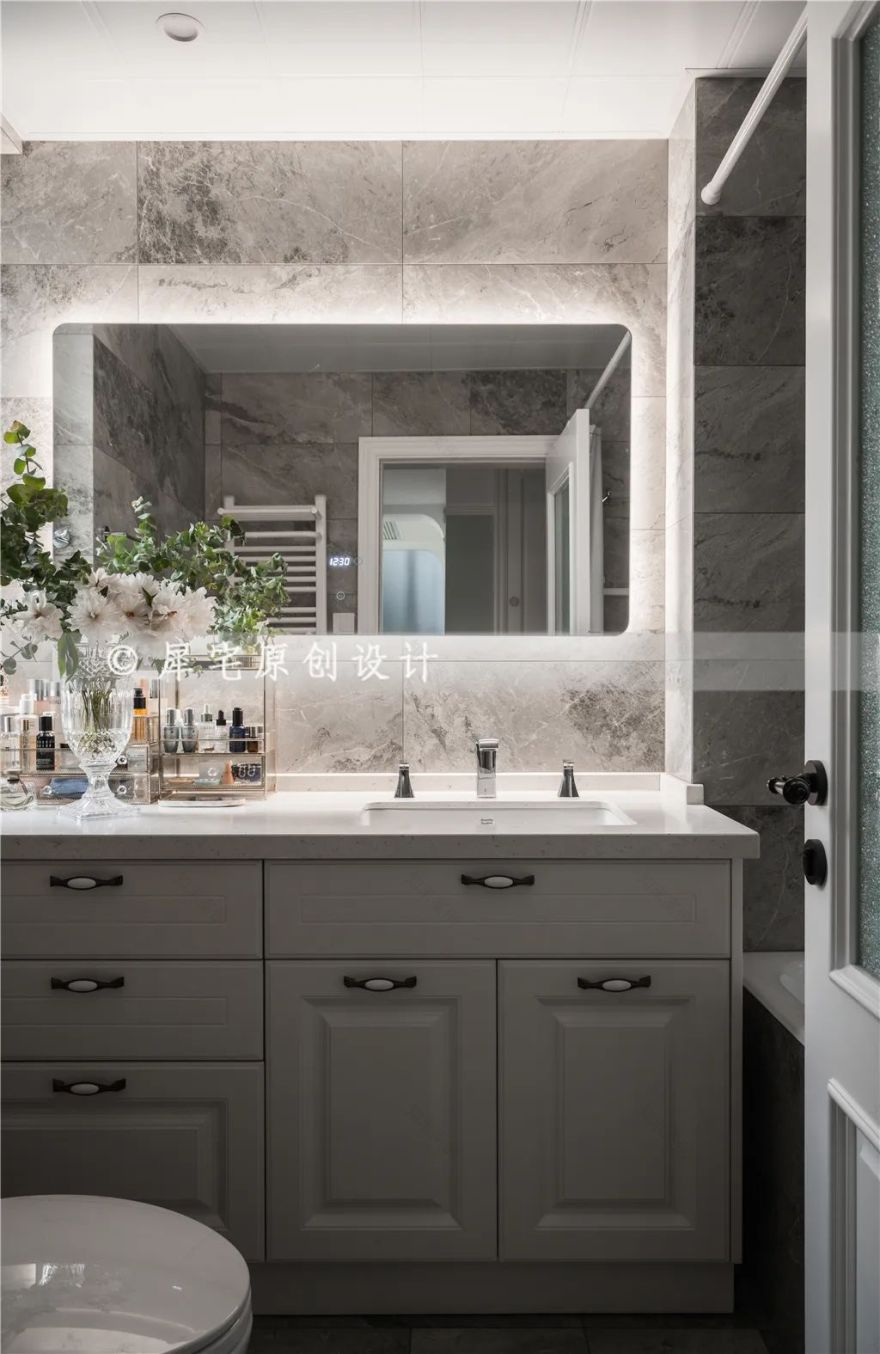 蓝白色调打造温馨美式风,70 平小宅变身多功能空间-59