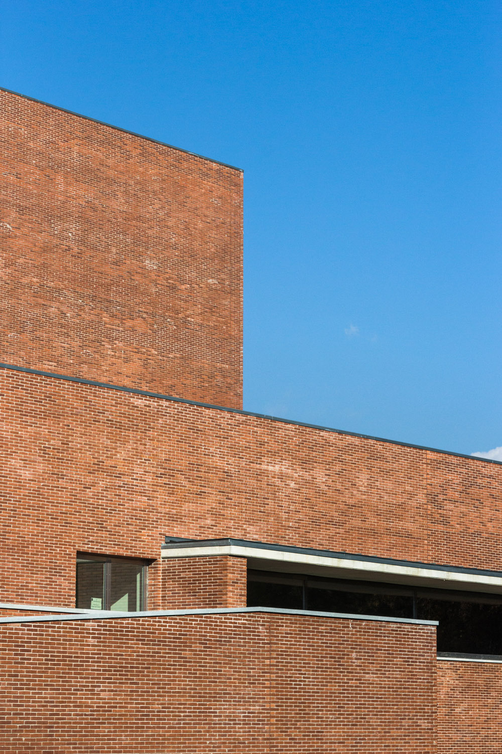 Llinars del Vallès礼堂剧院，西班牙 / Álvaro Siza Vieira + Aresta Arquitectura-26