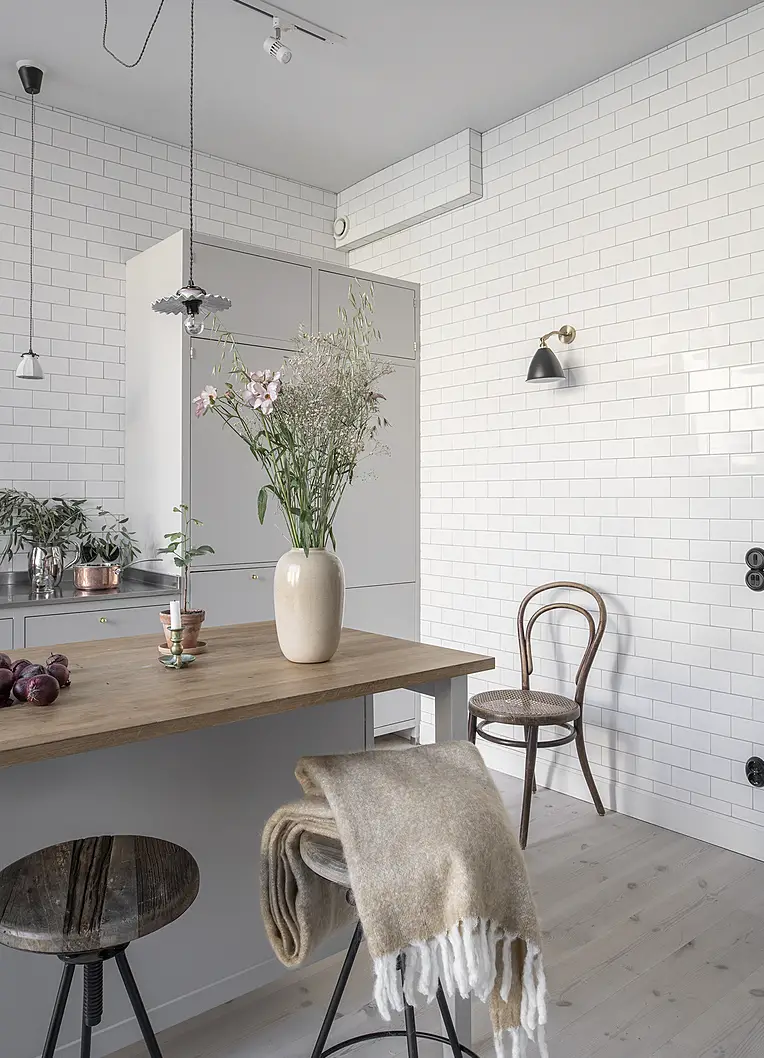 17 世纪瑞典旧厂房惊艳变身，设计师打造独特空中阁楼-8