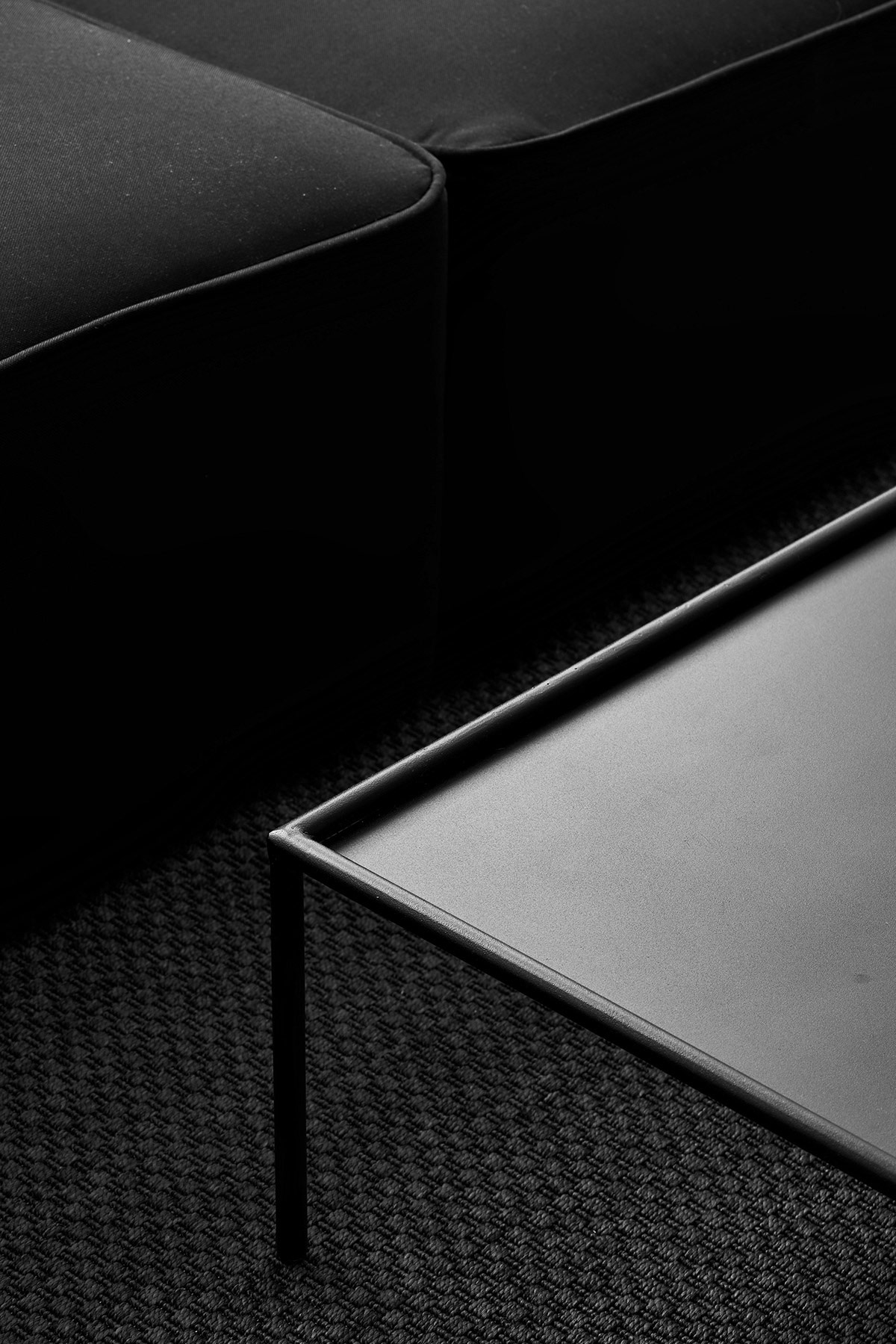 Модерен, интелигентен интериор в малък апартамент под 40 кв.м.-23