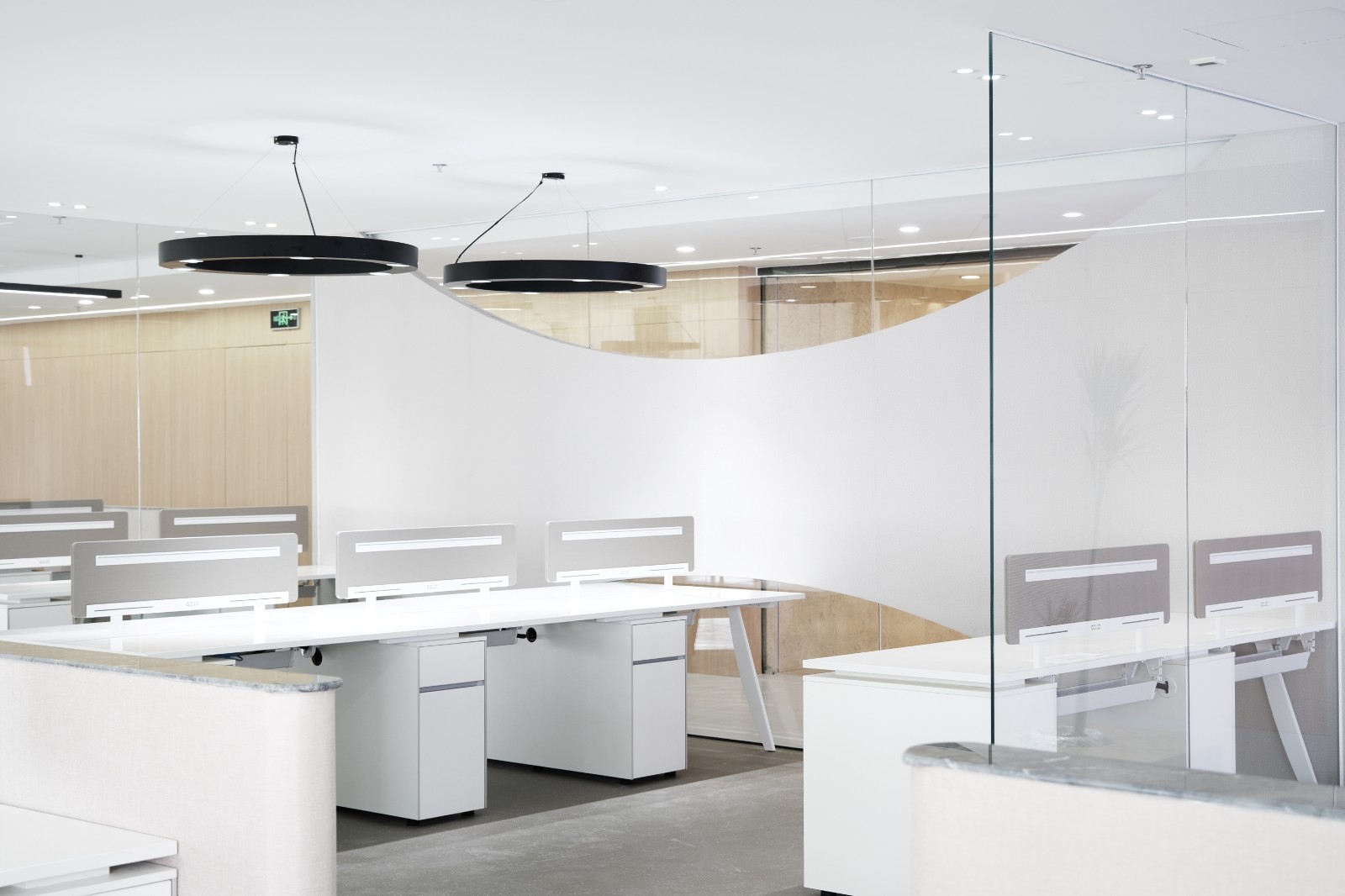 逻辑生成 · 新媒体集团年轻化办公空间设计-28