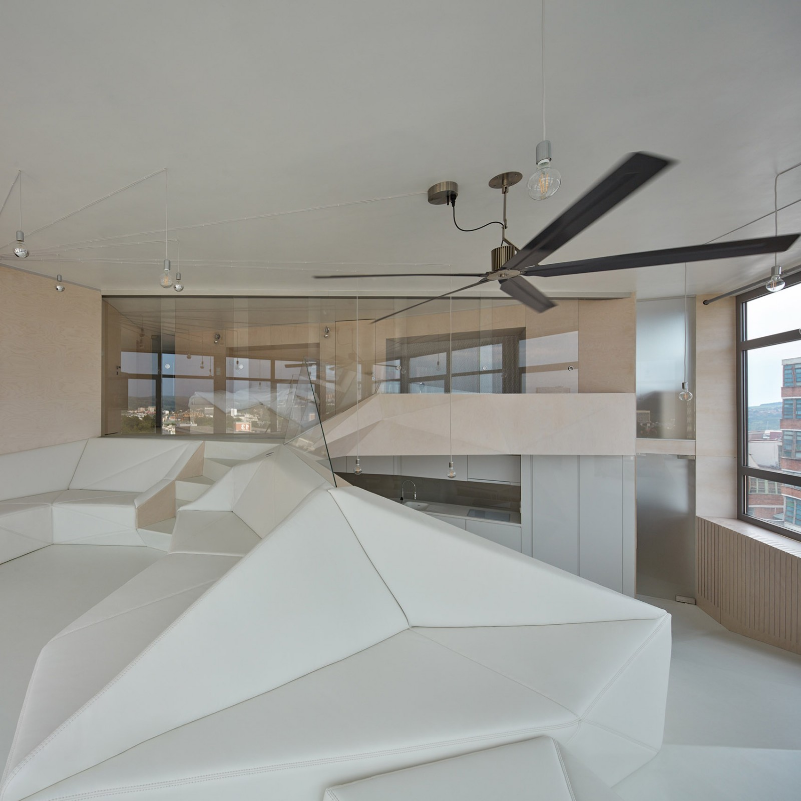 新作 | petrjanda/brainwork：捷克 兹林32号阁楼式公寓-16