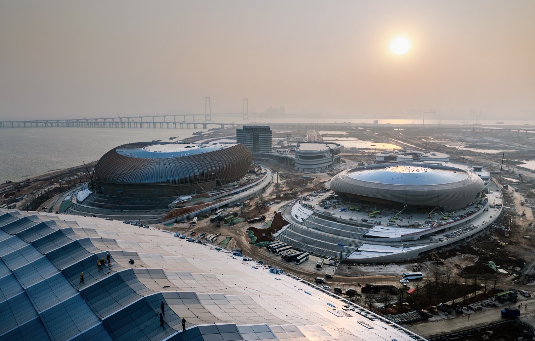 粤港澳大湾区体育中心即将完工 / Zaha Hadid Architects-37