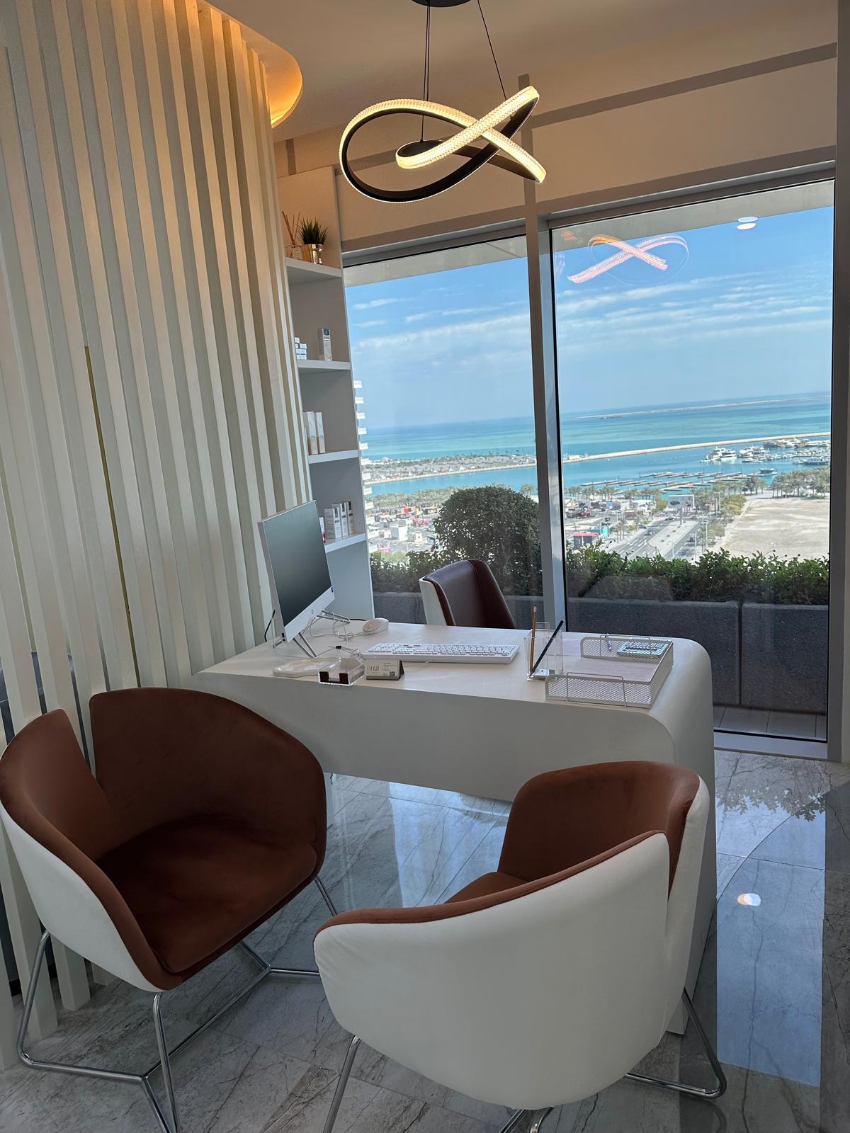 “Ego”激光治疗老年变化诊所室内设计丨卡塔尔多哈丨Maria Pekun-11