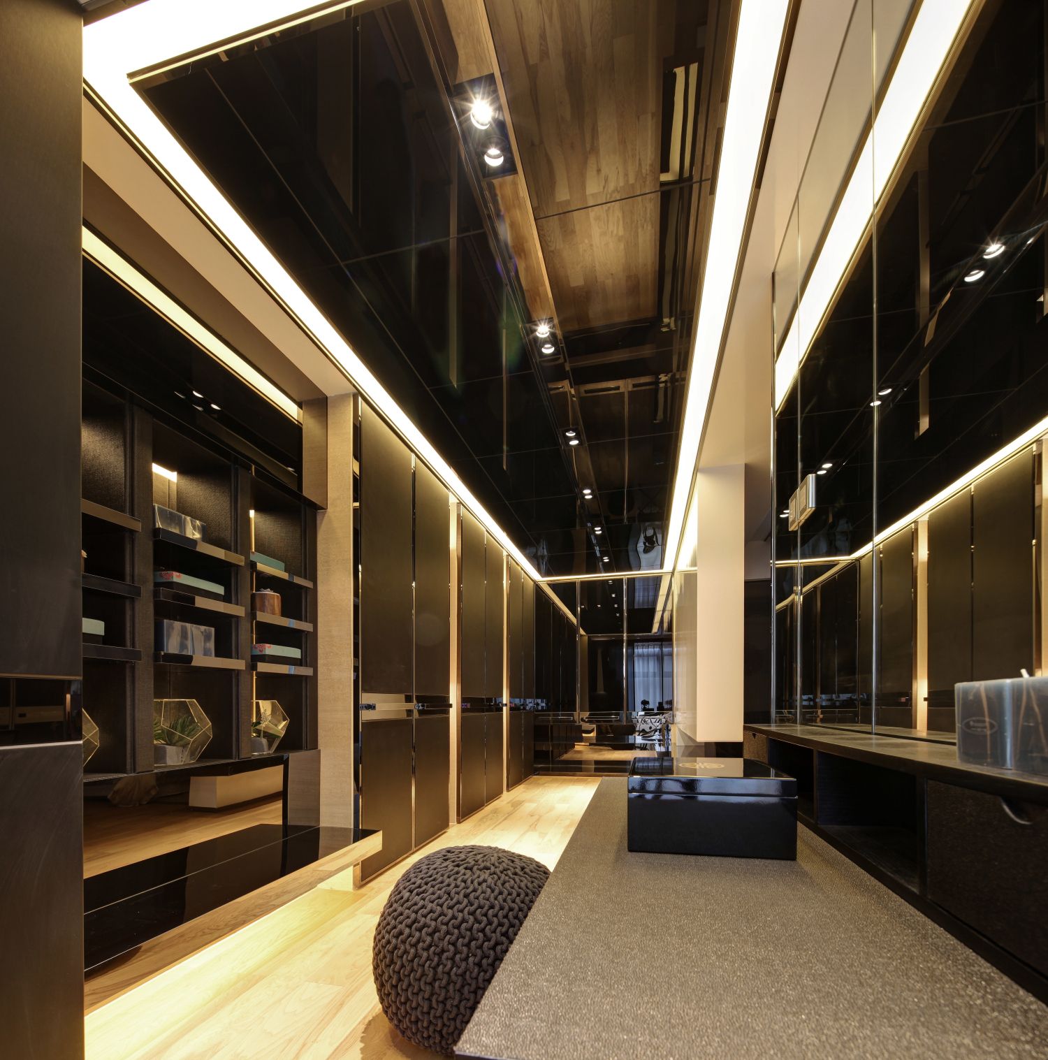 470㎡成都中德英伦联邦三层复式样板房-5