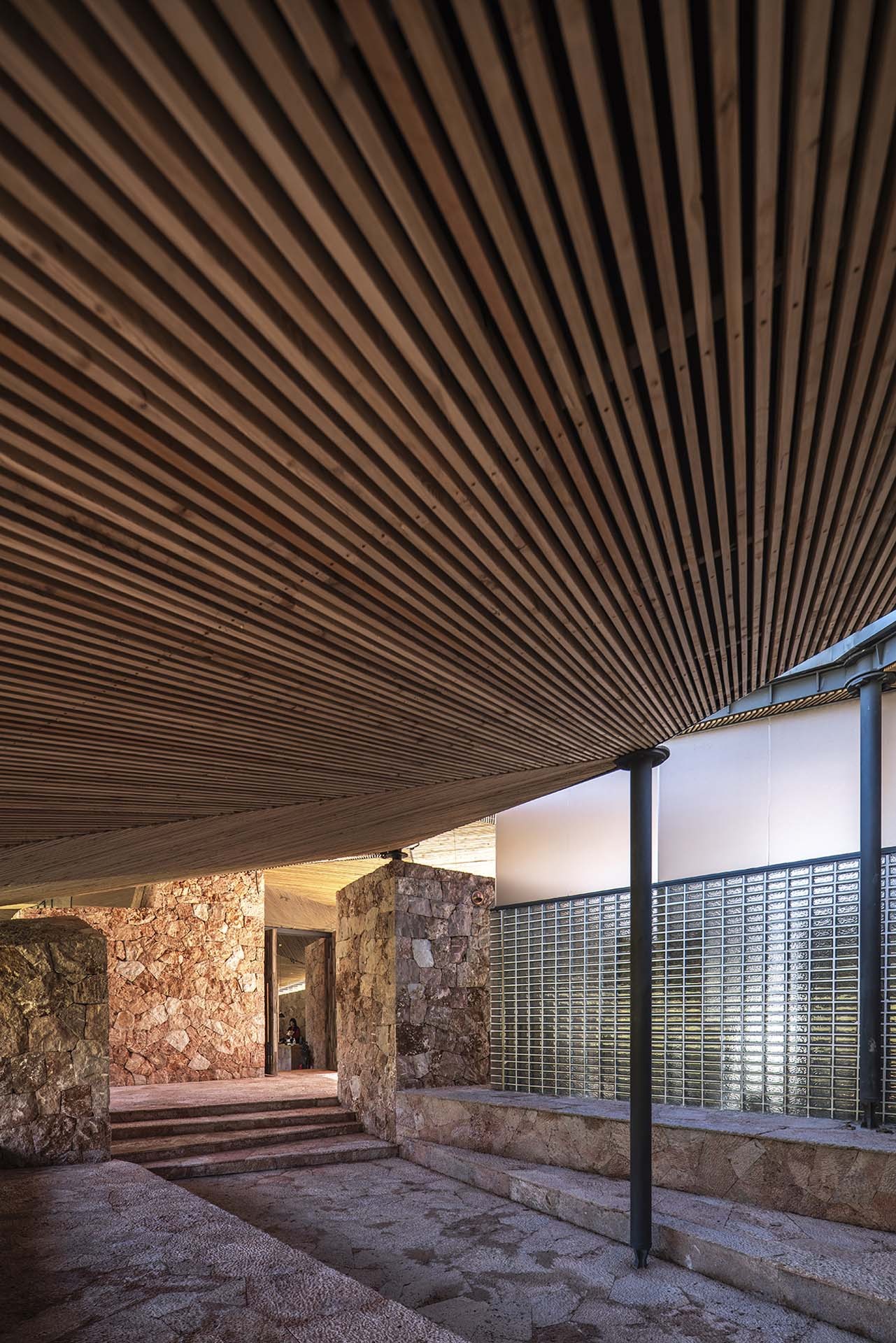 中国丽江落云自然体验中心设计丨中国白沙丨gad-29