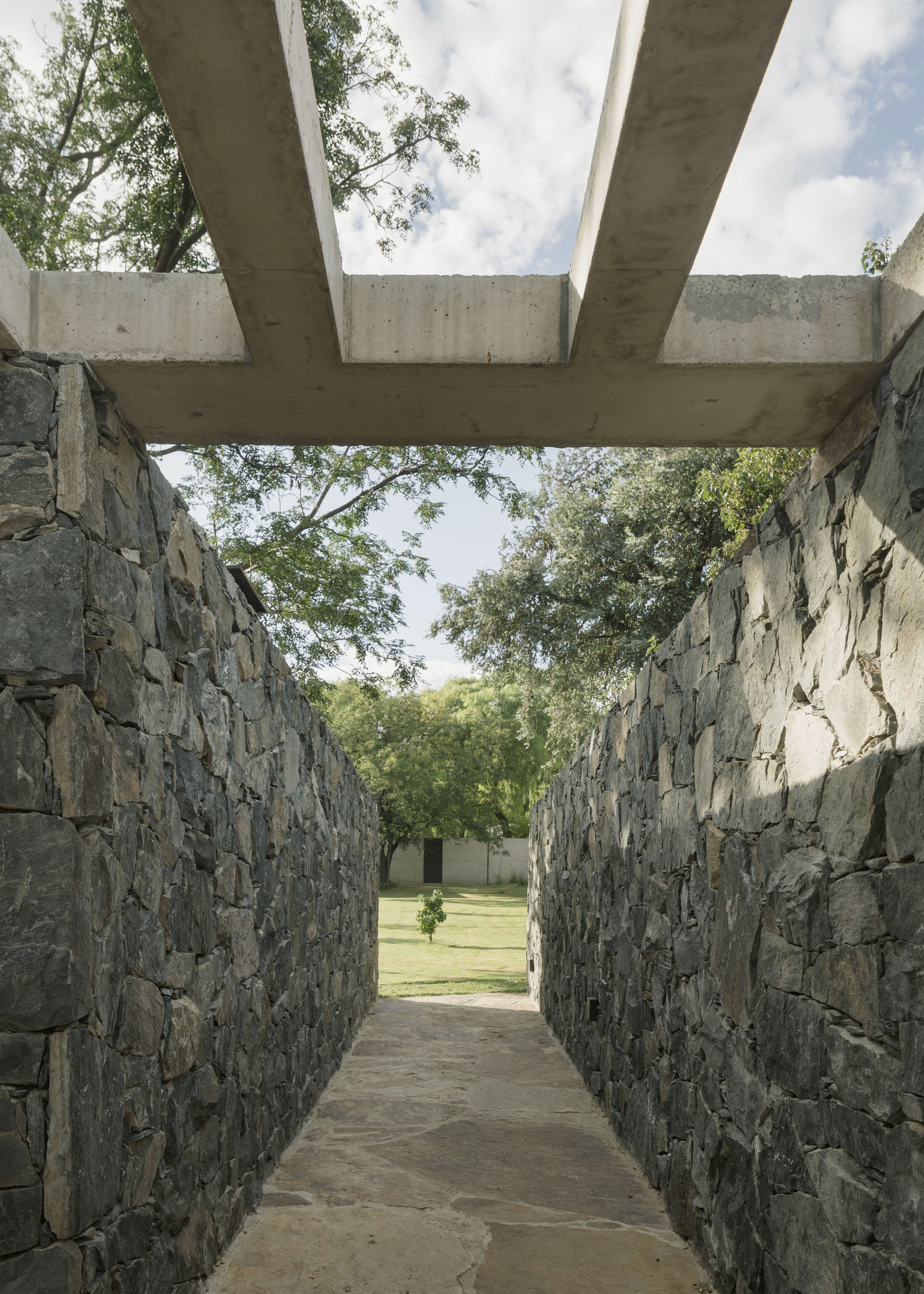 天堂屋丨阿根廷科尔多瓦丨Agustín Lozada,Gonzalo Perrote-13