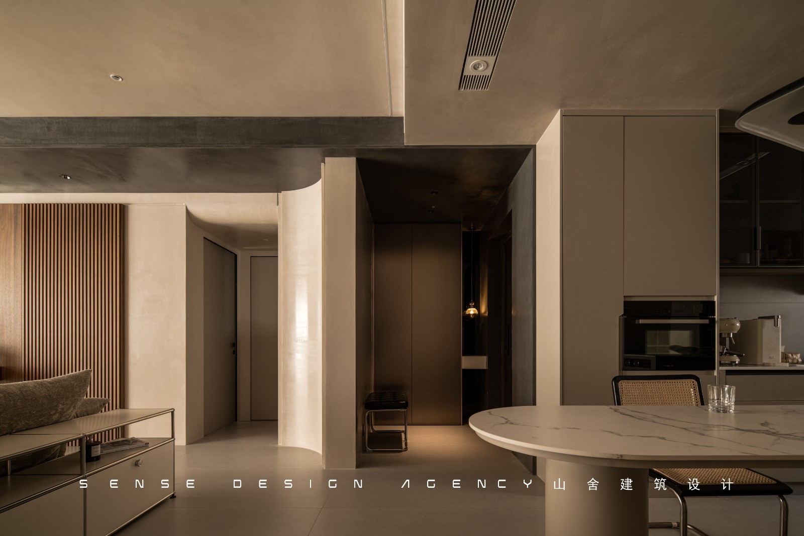 低调“微水泥”与中古家具的新玩法-2