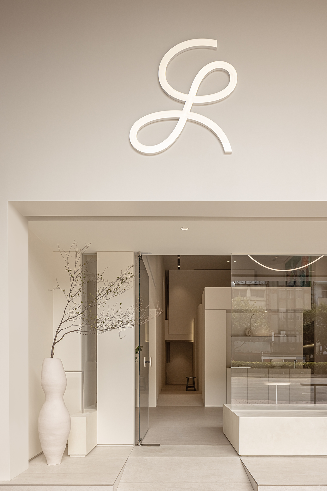 重塑空间,轴线与人的关係,打造艺廊般的牙医诊所丨大向设计Dimension Design-18