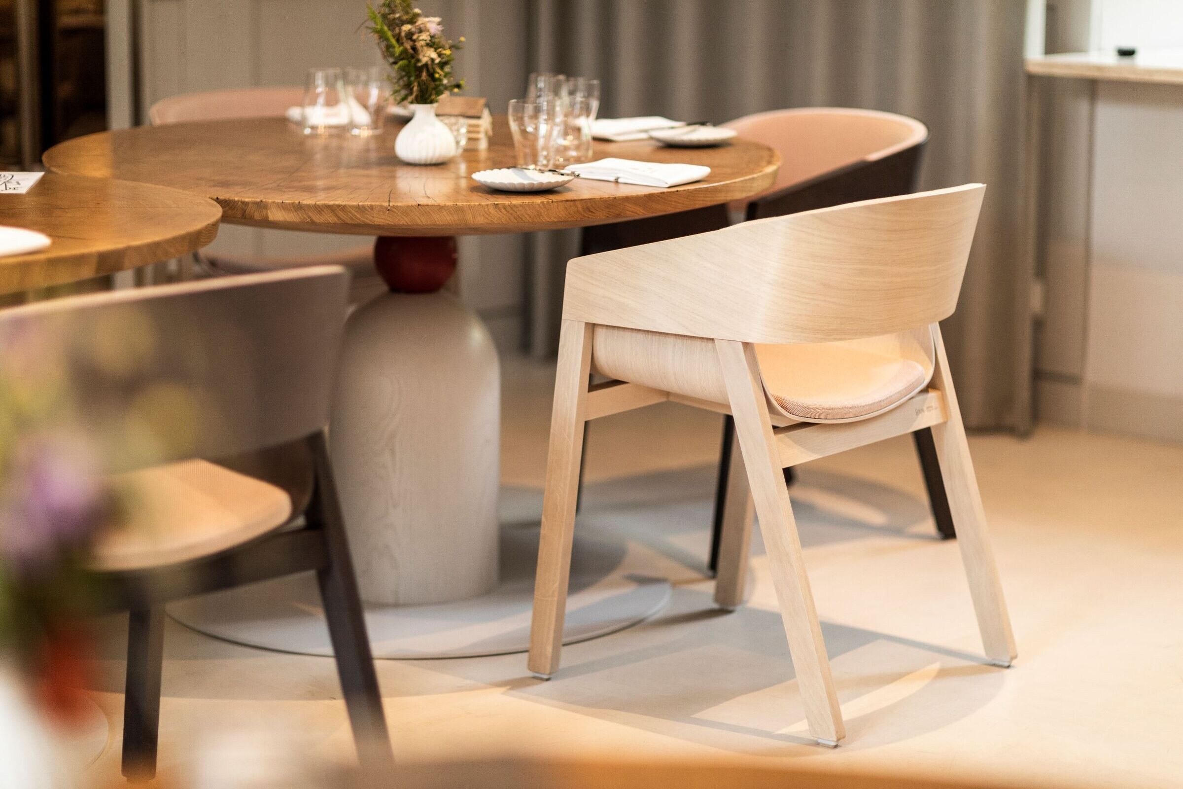 “自然之恋” 波兰知名主厨 Amaro 的“心”餐厅丨IDEOGRAF Paulina Czurak-25