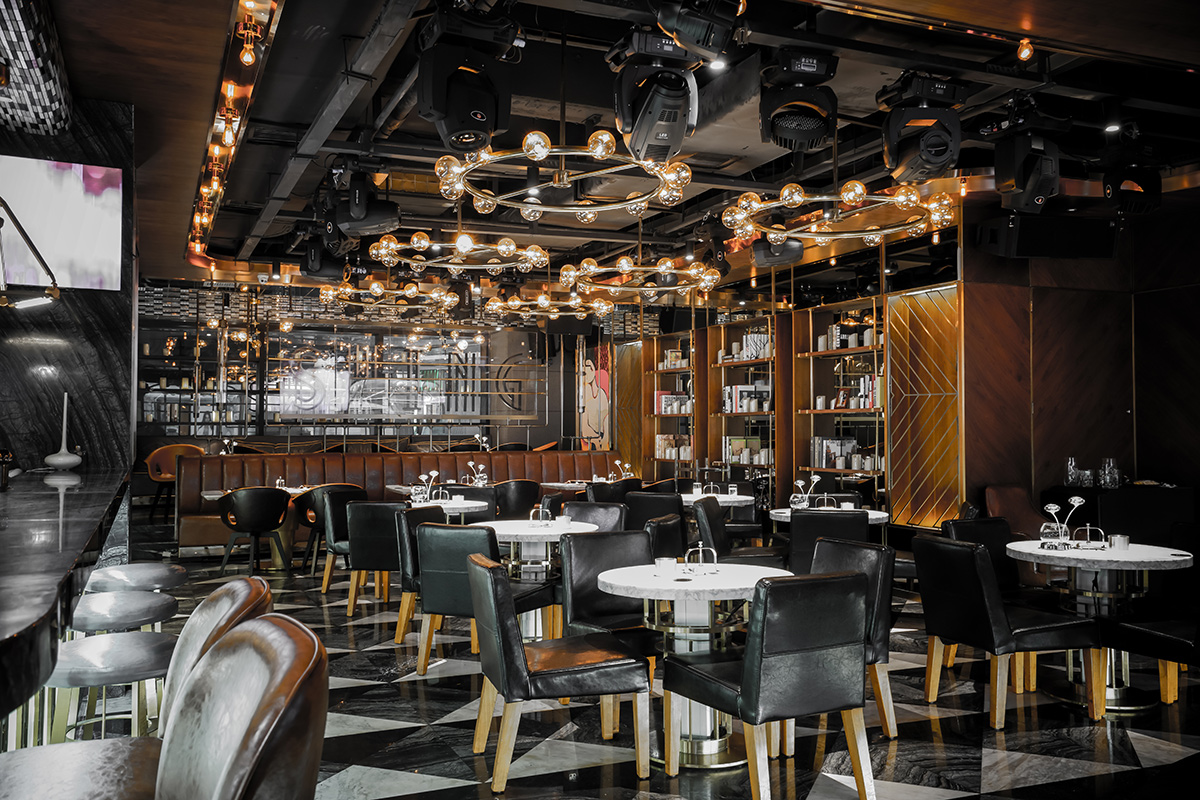 云南昆明 SWING 音乐餐吧——复古与时尚的完美融合-8