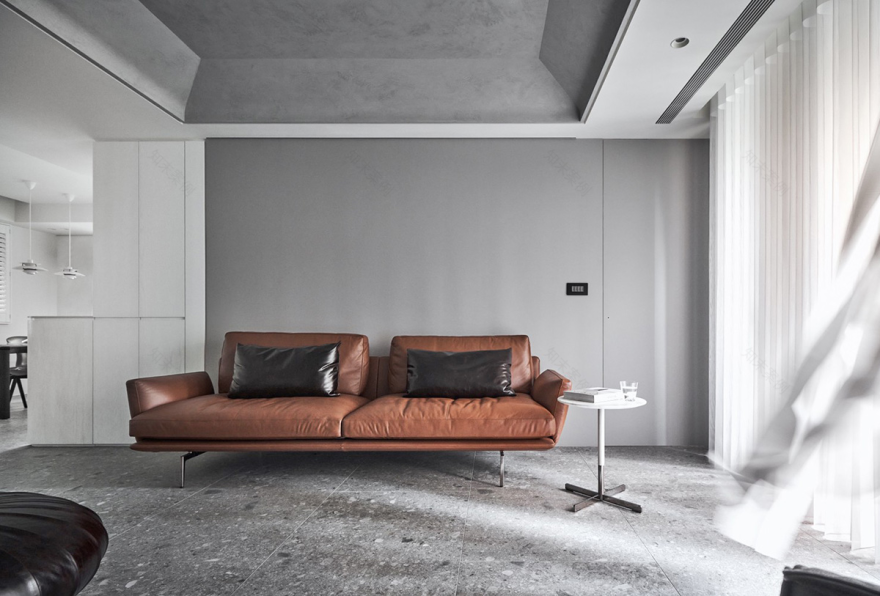 130 平高级灰原木三居-8