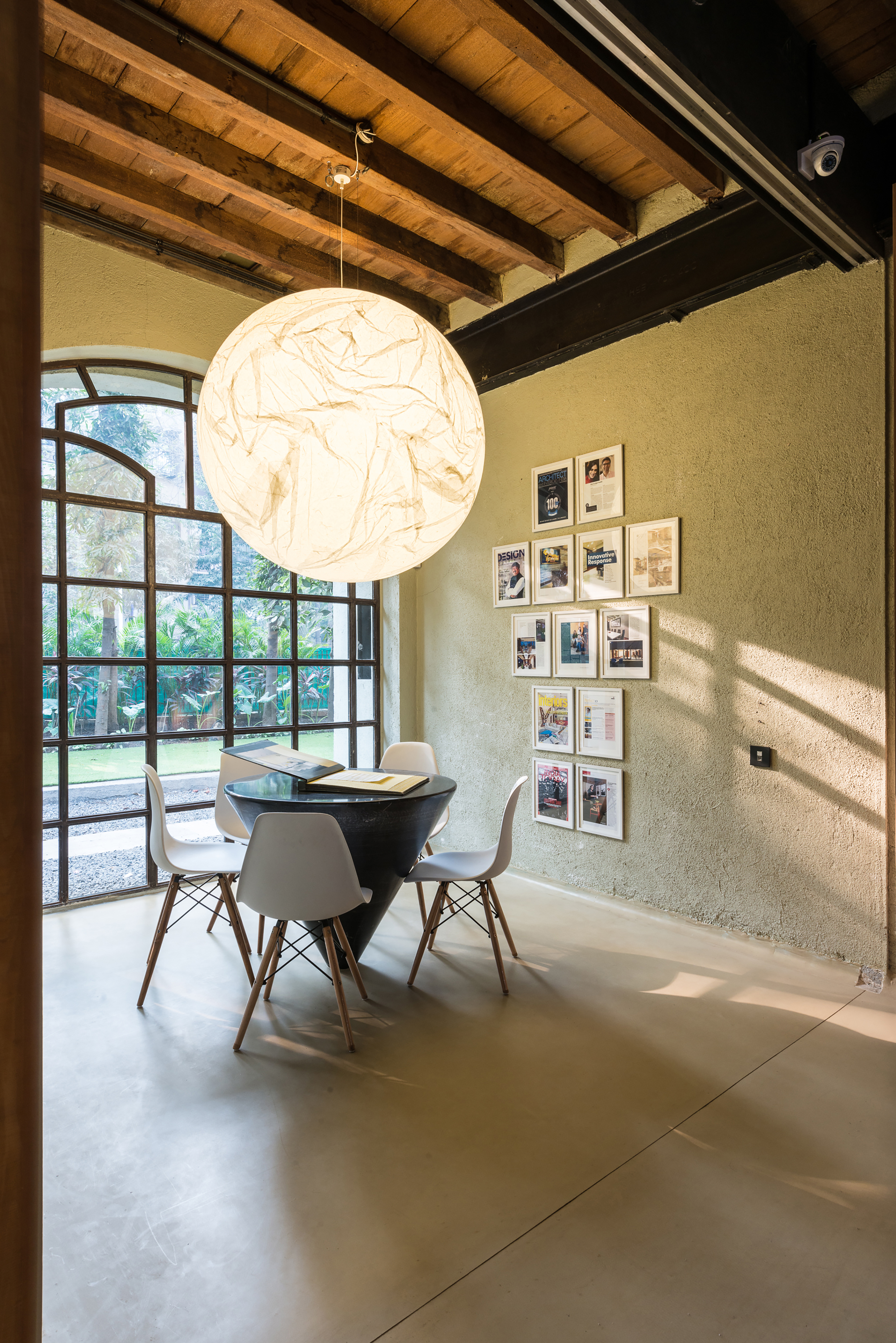 废弃仓库变身高颜值创意实验室-34