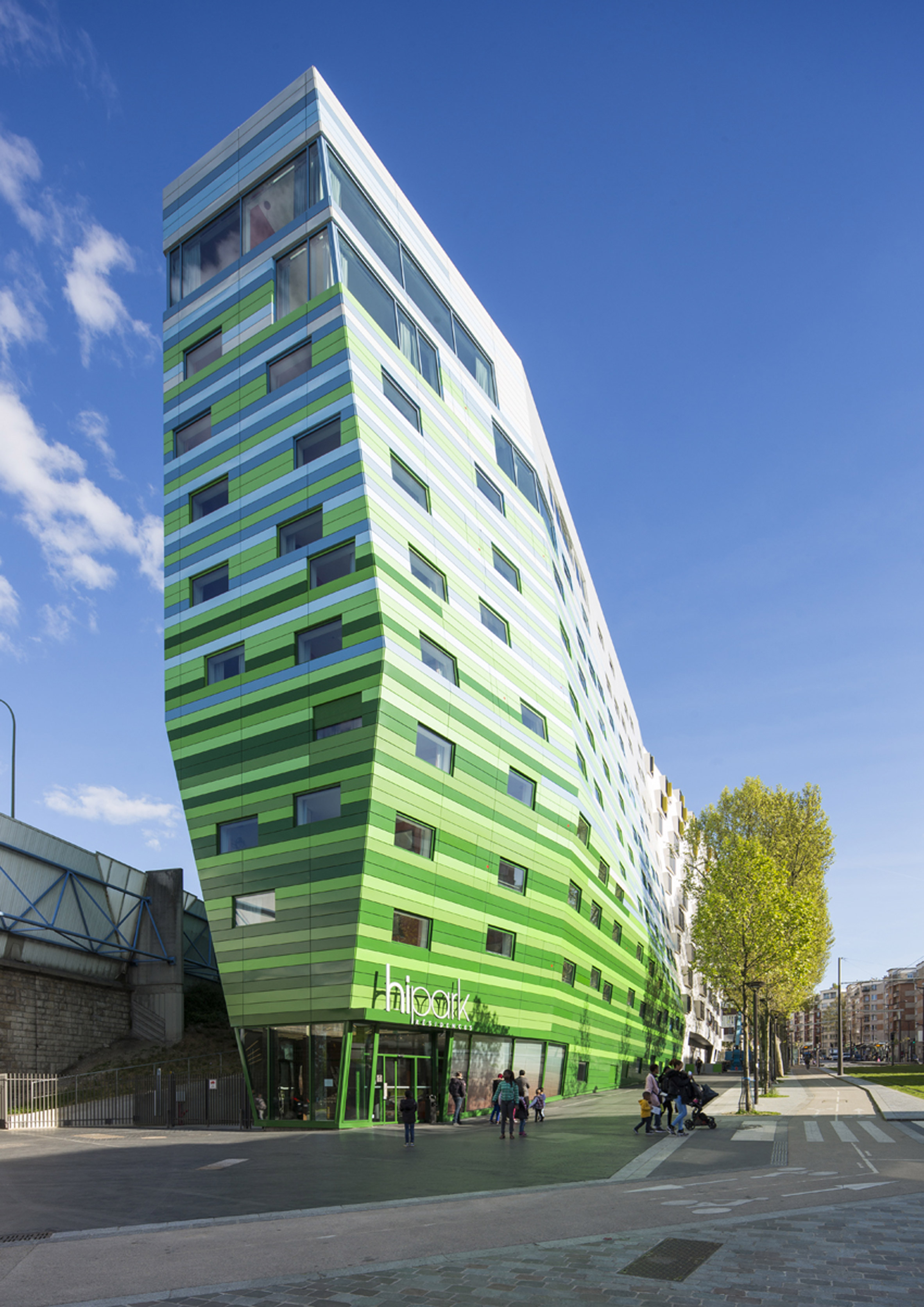 Eight career-defining projects by French architect Manuelle Gautrand-30