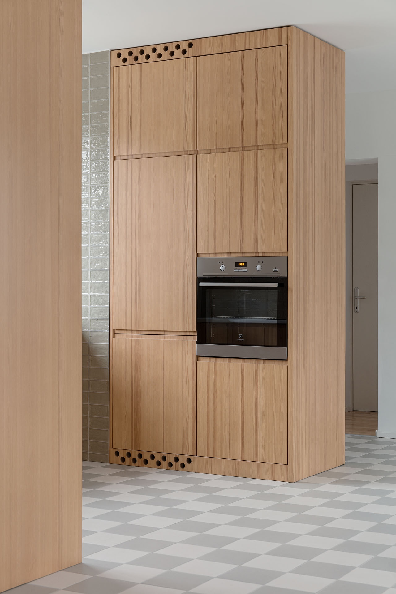 Kisvárosi átrium（不对称双拼中庭住宅）丨匈牙利丨Balog Ádám,Serfel Tamás-18