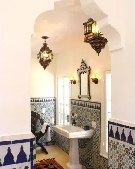 拉哈马姆浴场(注:Hammam常见指土耳其浴室、公共澡堂等,LA可能是特定场所名称的一部分,这里结合音译和意译给出此翻译,需结合具体语境确定是否准确) 丨美国洛杉矶丨CYNTHIA CARLSON ASSOCIATES