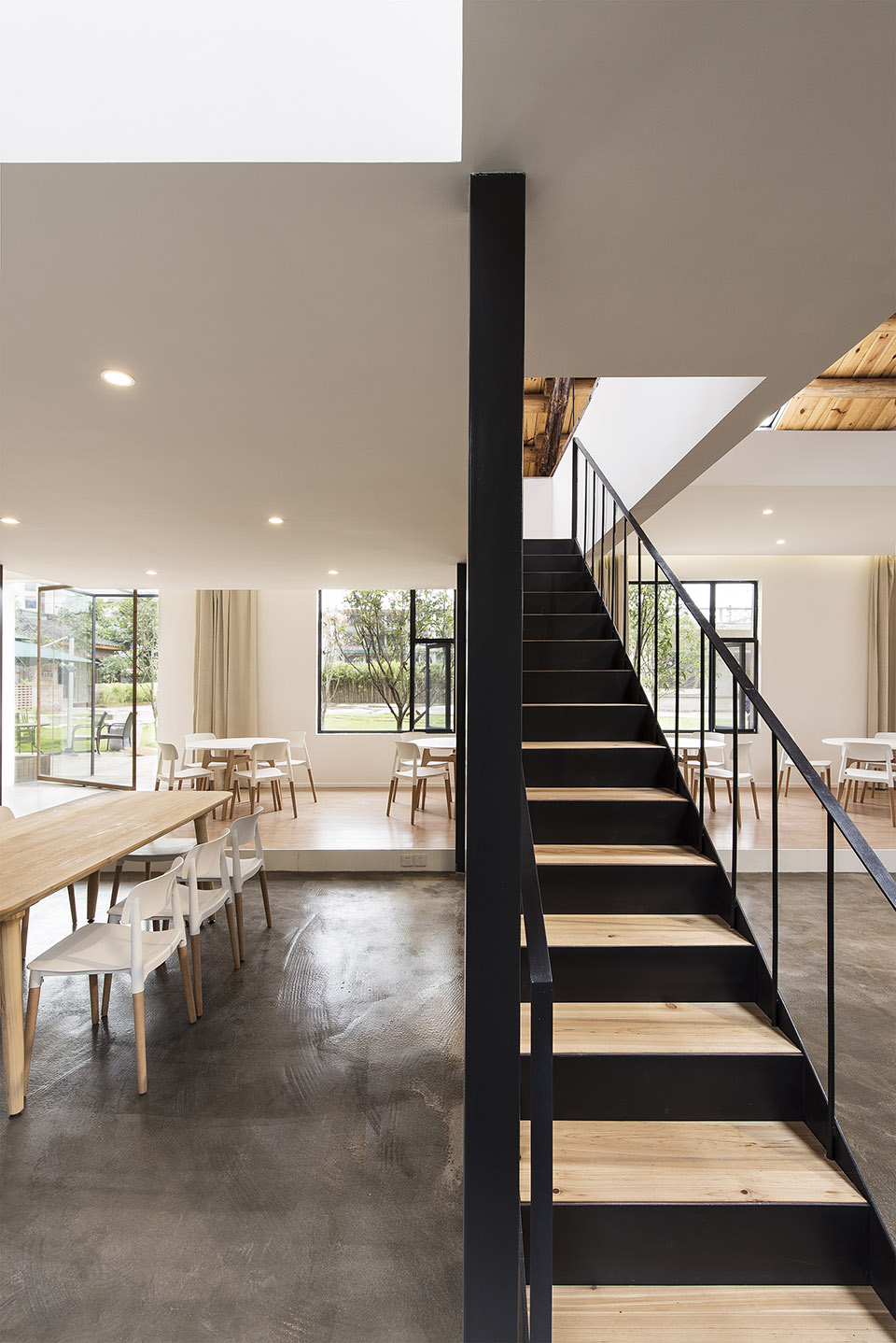 “小城故事”：两座旧厂房的新生，贵州 / 未来以北工作室-34