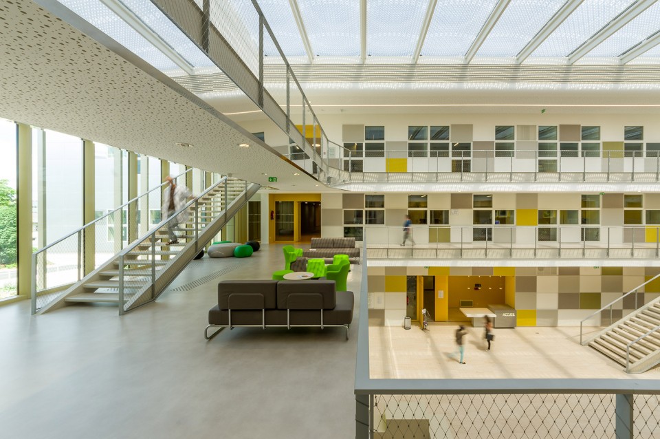 普瓦提埃大学中心医院行政中心 · 现代简约设计-23