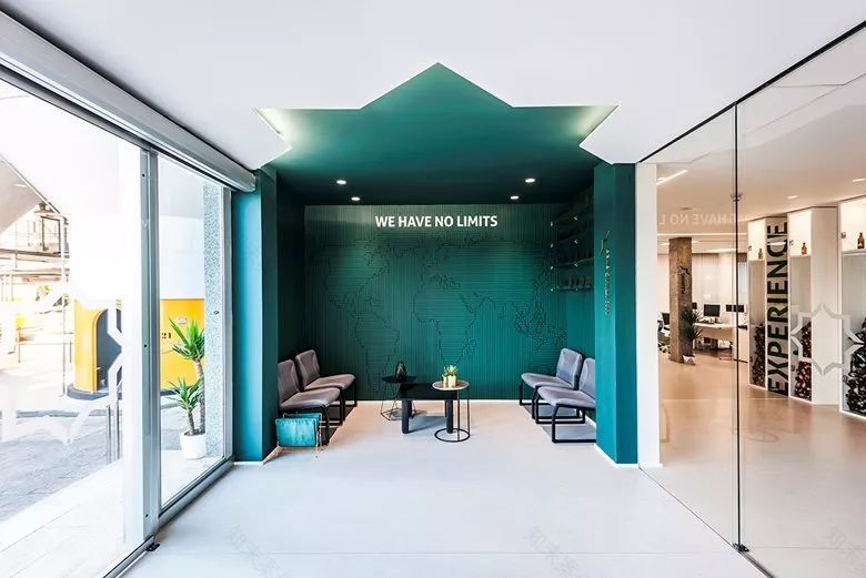 新字体塞勒姆办公室设计,展示品牌纯粹认同-5