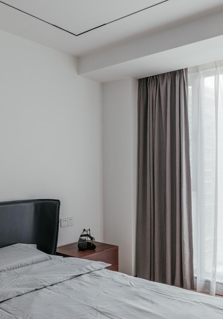 独居极简，游戏主管的舒适生活空间-31