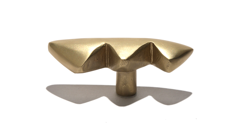 元素持有 | 抽象有机铜质硬件为家居增添雕塑气息-8