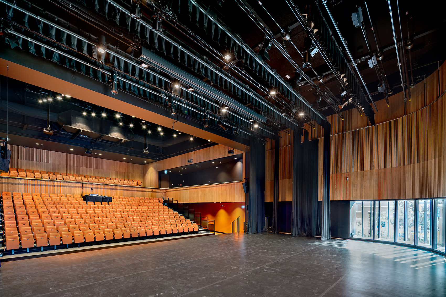 BRUIS综合体丨荷兰丨GROUP A,Fabrique,ABT-32