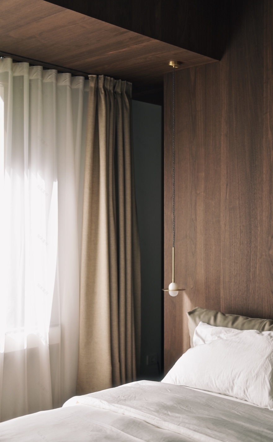 罗马尼亚加勒斯特简约住宅丨罗马尼亚布加勒斯特丨Robert Eugen Dumitru Studio-23