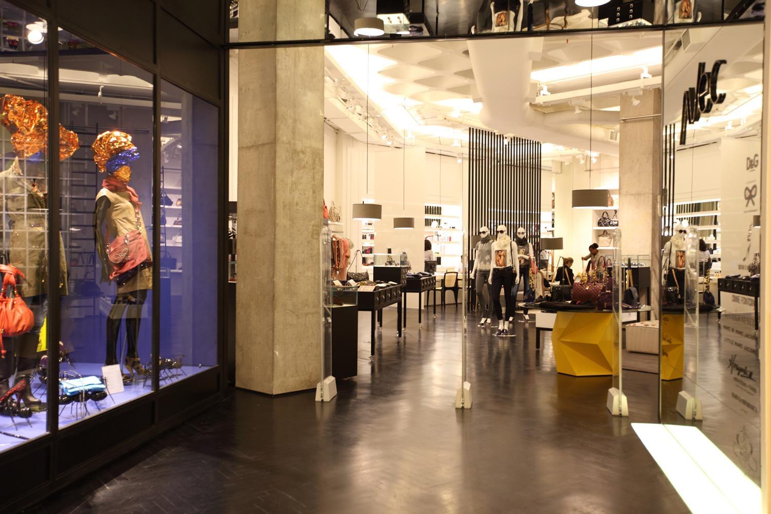 女性时尚店设计-4