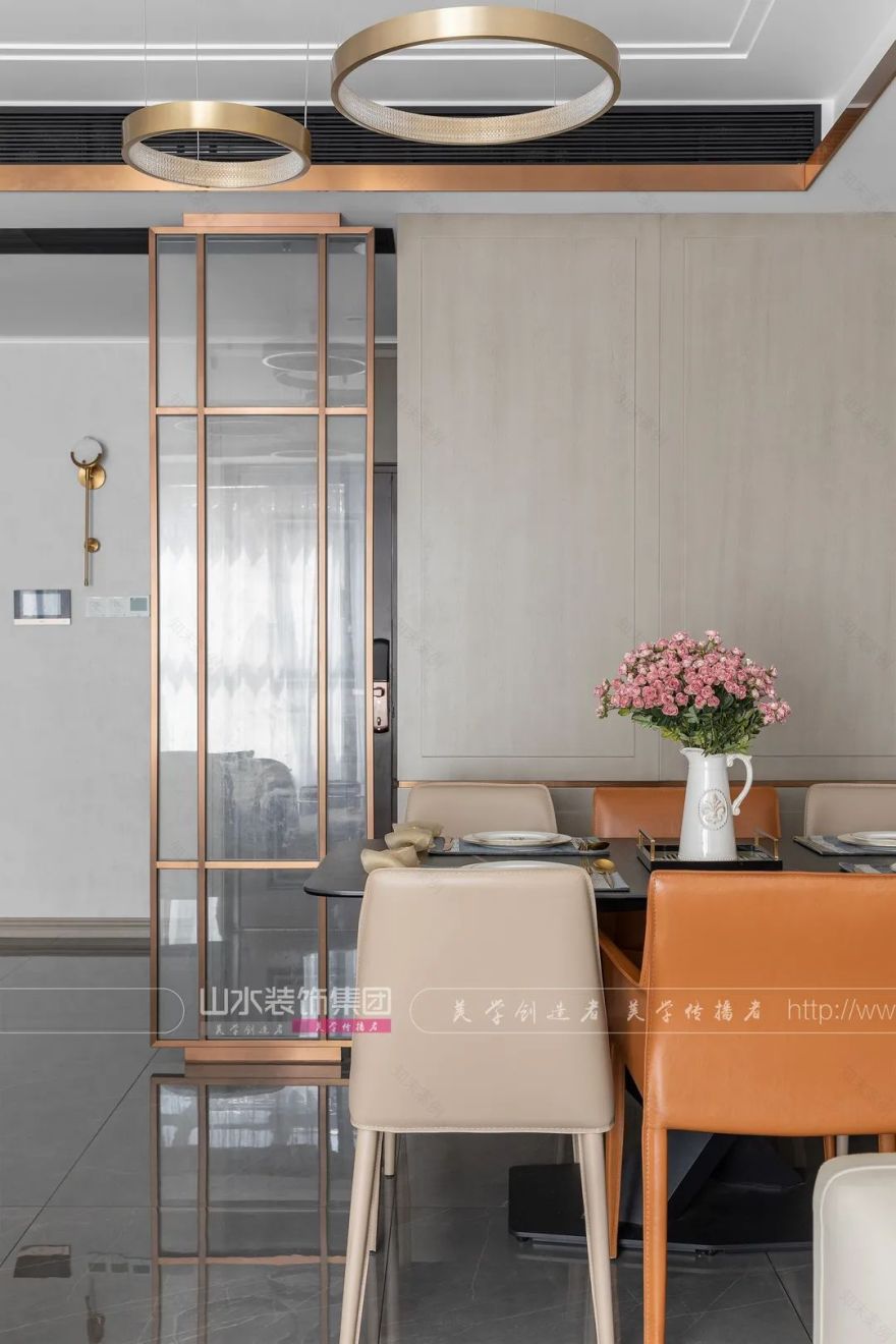 悦湖山院现代轻奢家居设计丨李森-42