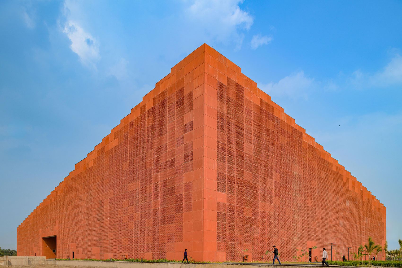 普瑞斯蒂吉大学丨印度印多尔丨Sanjay Puri Architects-11