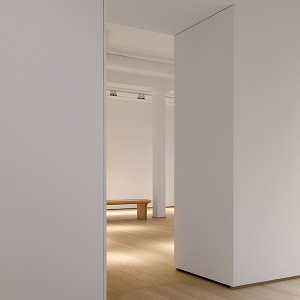 特隆赫姆博物馆丨挪威丨印度·马赫达维工作室,埃里克·朗达伦-23